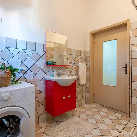 Maria- شقة كاستيلساردو